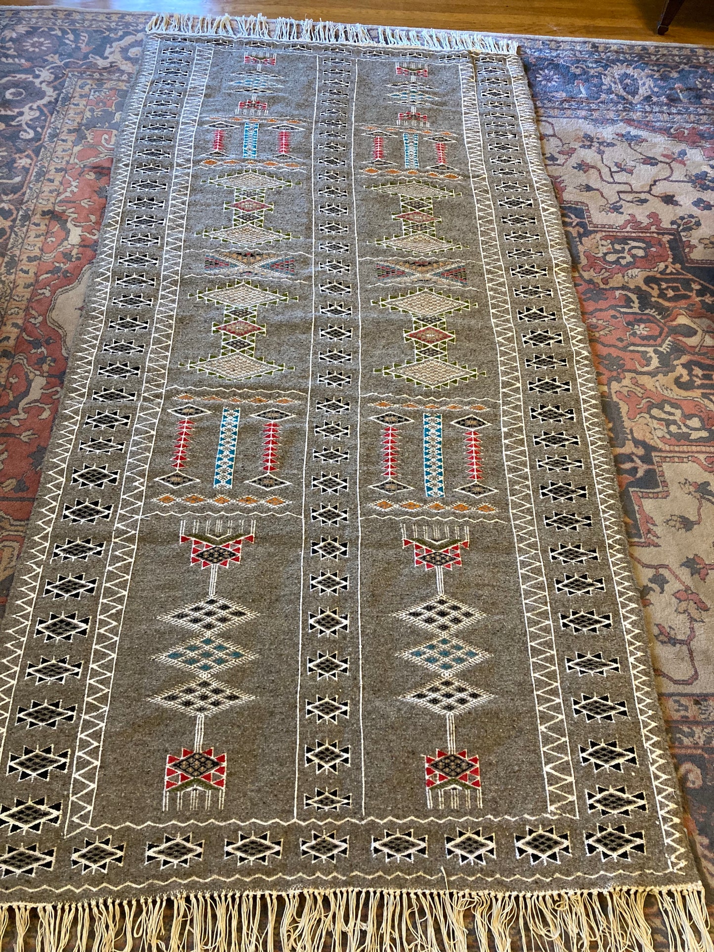 Toujani Rug 8/2024 - New - 88" x 43"